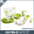 Nouvelle conception de fleur Ovale forme 47PCS Porcelaine Dinner Set